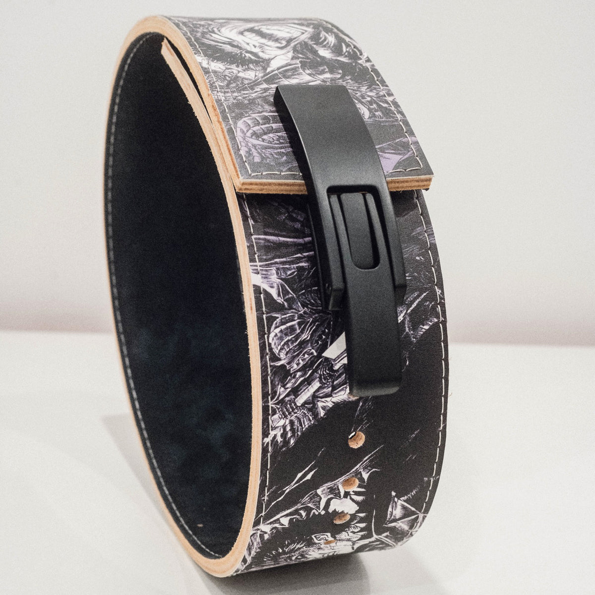Clearance 25: Berserk Lever Belt (35"-44")