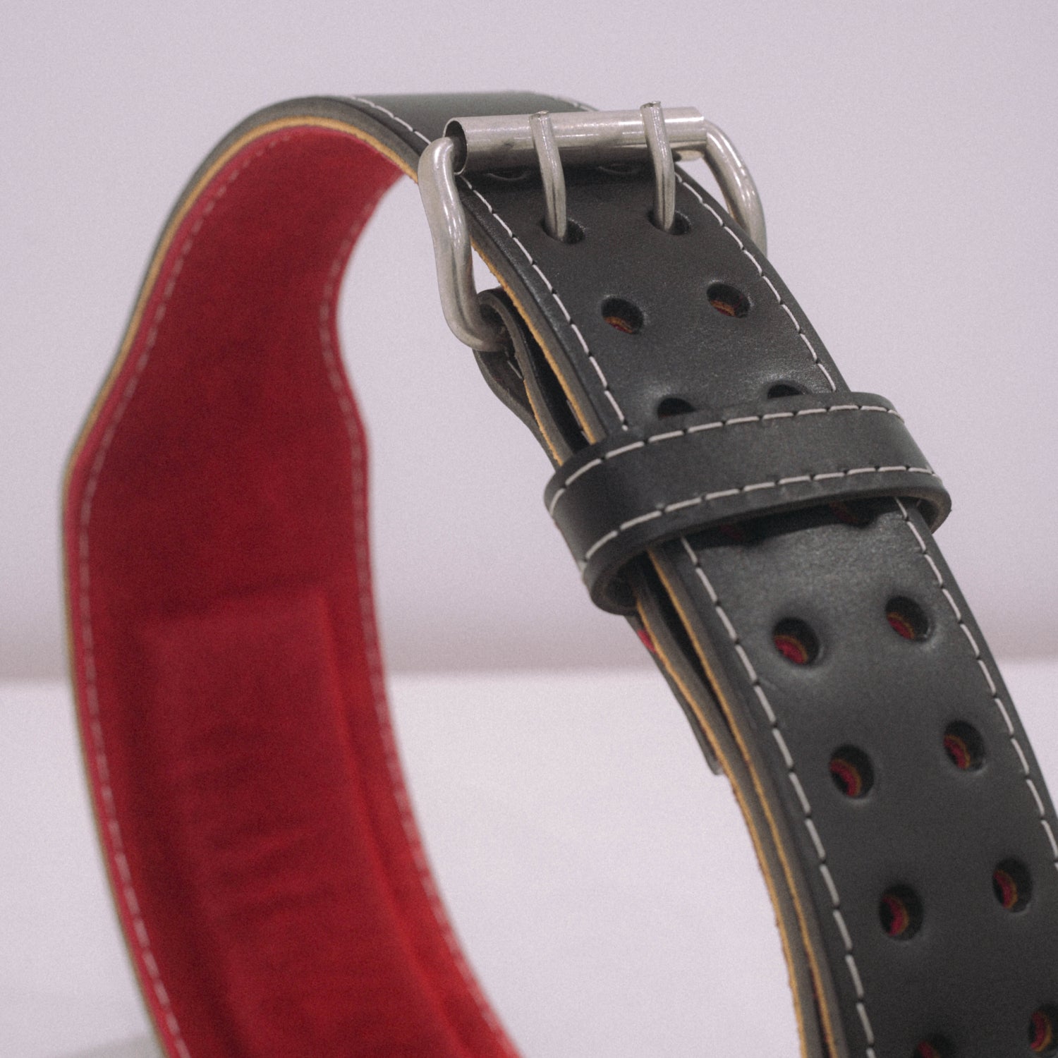 Clearance 11: Stealth Weightlifting Belt (41"-49")
